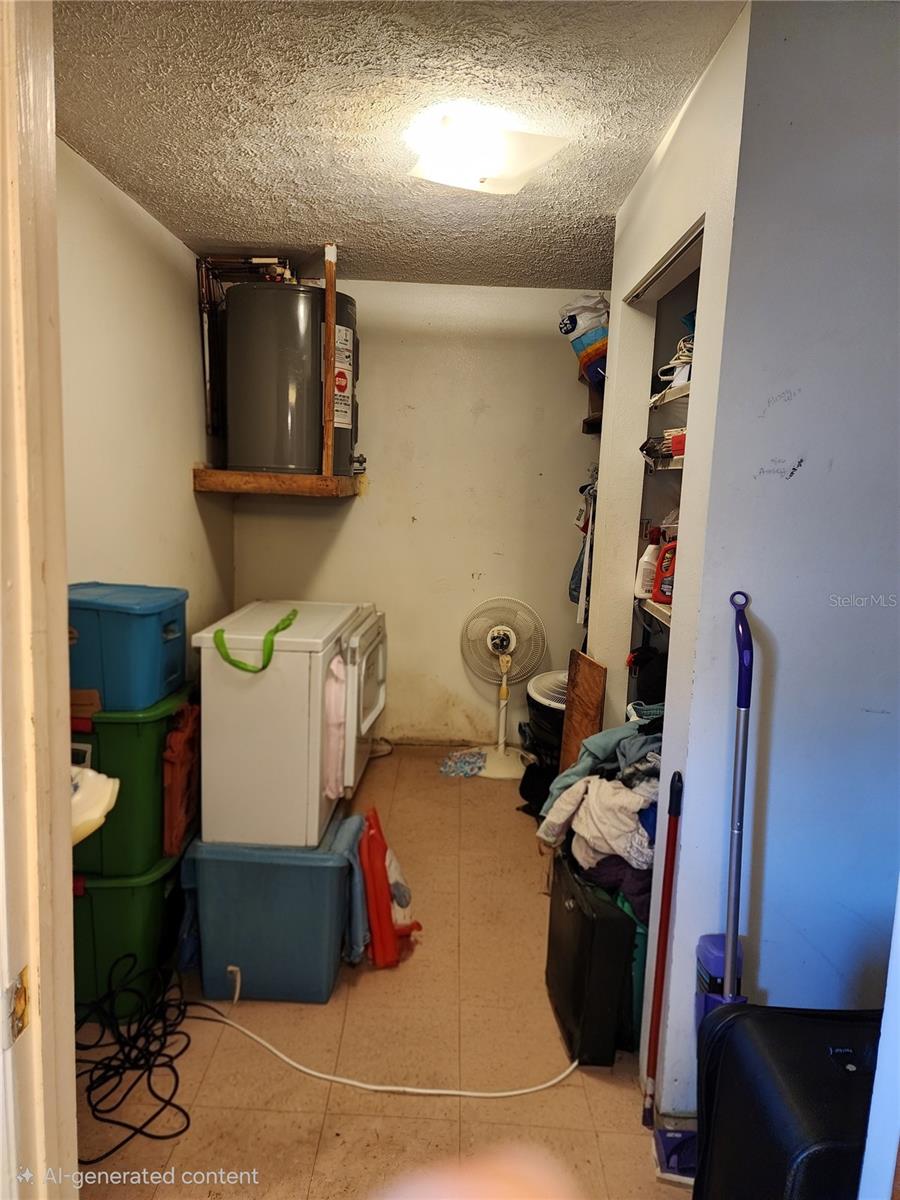 Image 15 of 19 For 804 Parsons Avenue