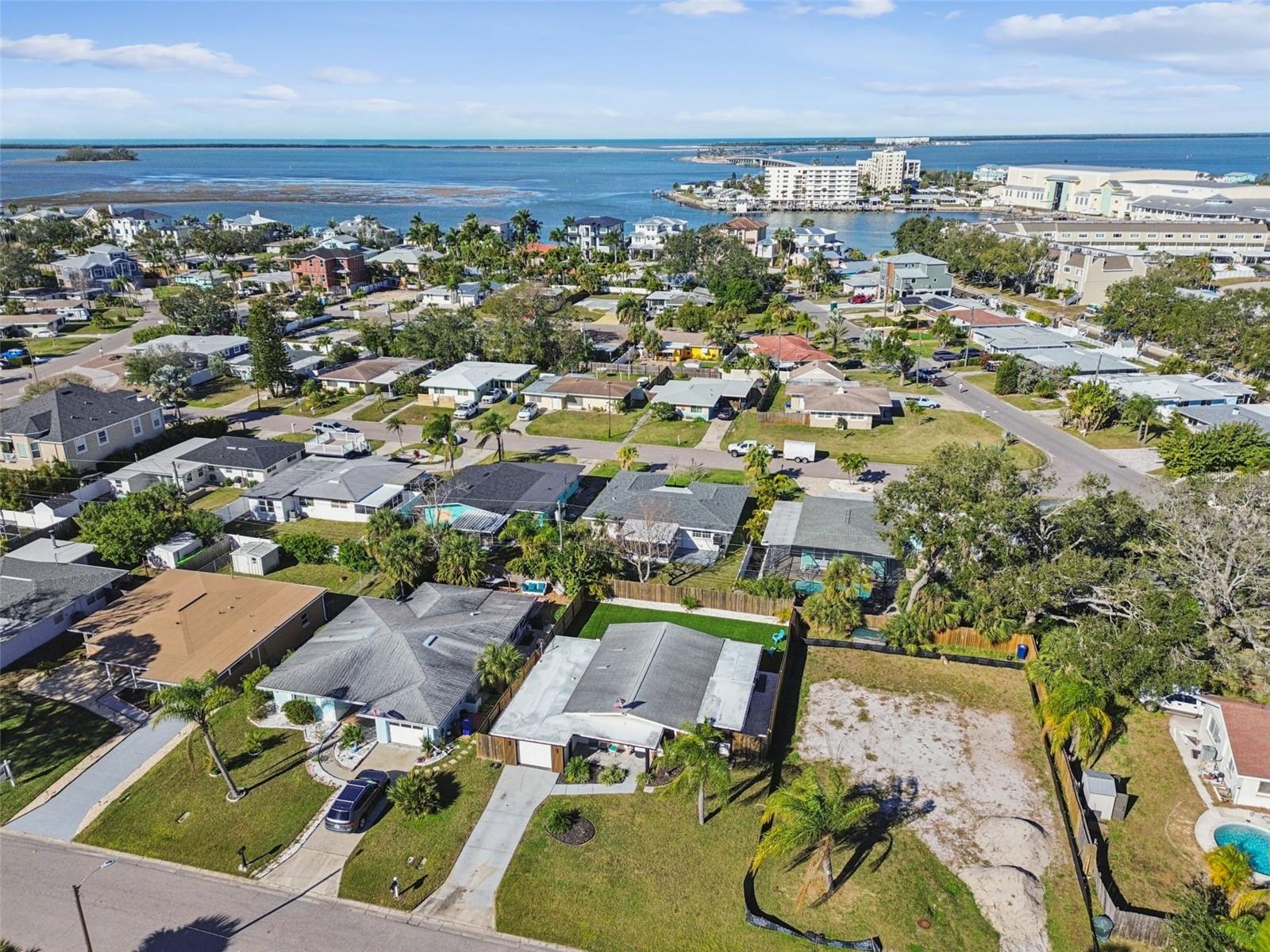 Image 33 of 34 For 2488 Del Rio Way