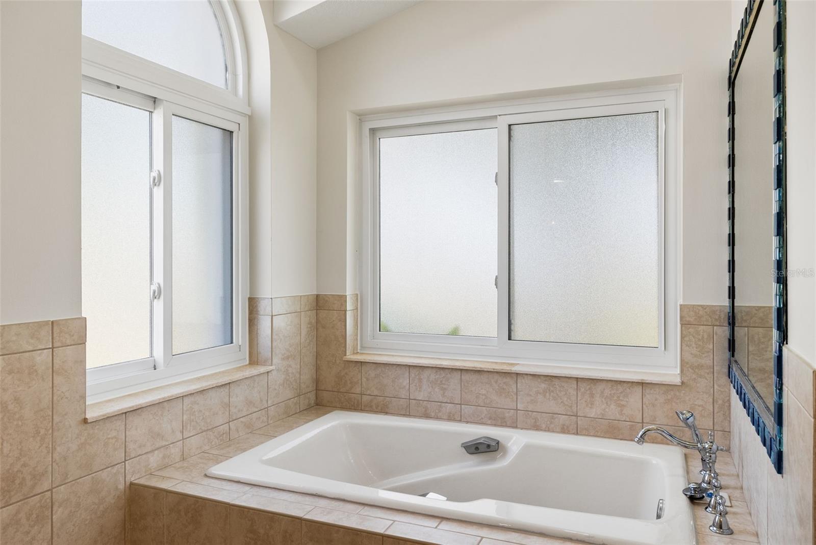 Image 21 of 62 For 3089 Ashland Terrace