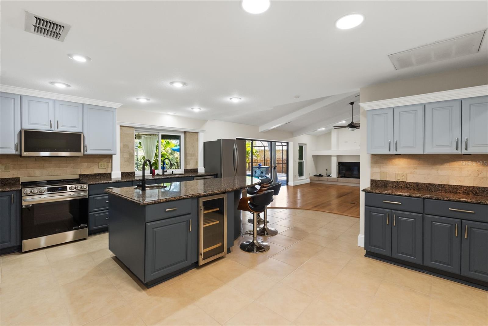 Image 27 of 62 For 3089 Ashland Terrace