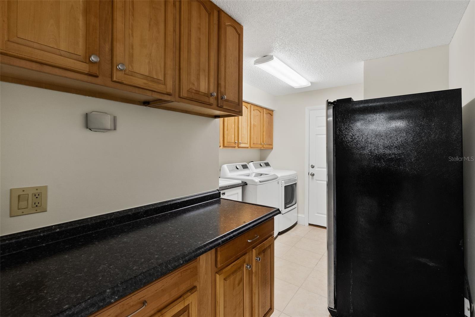 Image 34 of 62 For 3089 Ashland Terrace