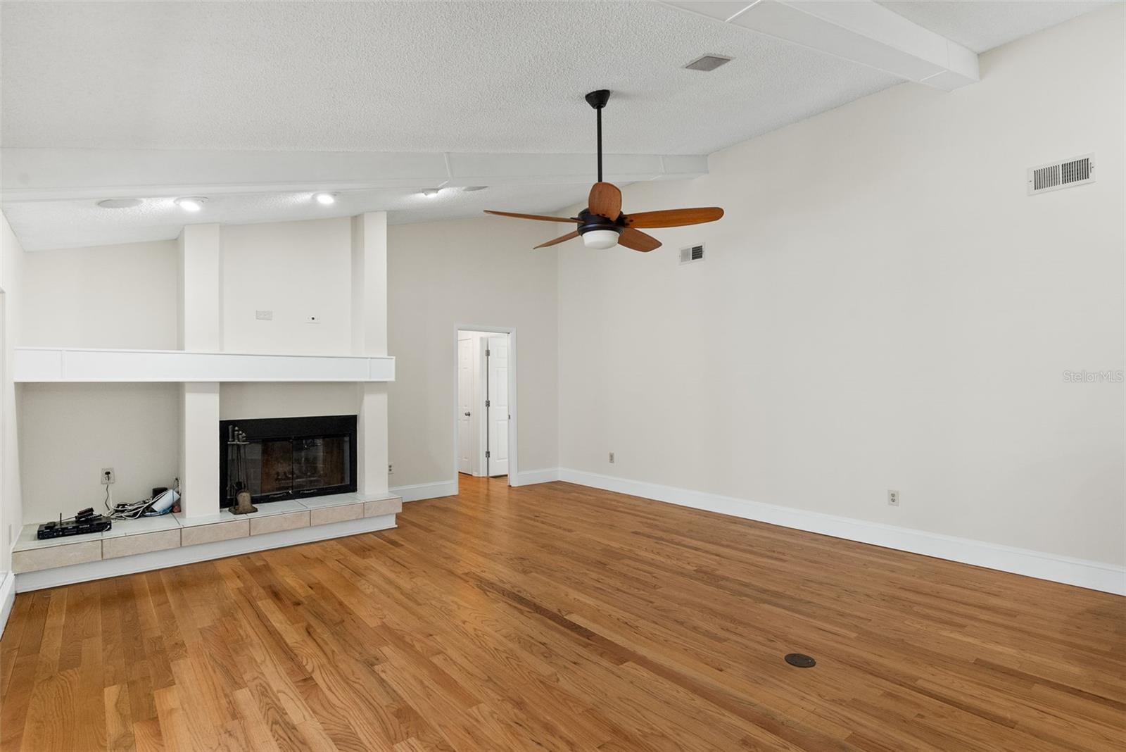 Image 37 of 62 For 3089 Ashland Terrace