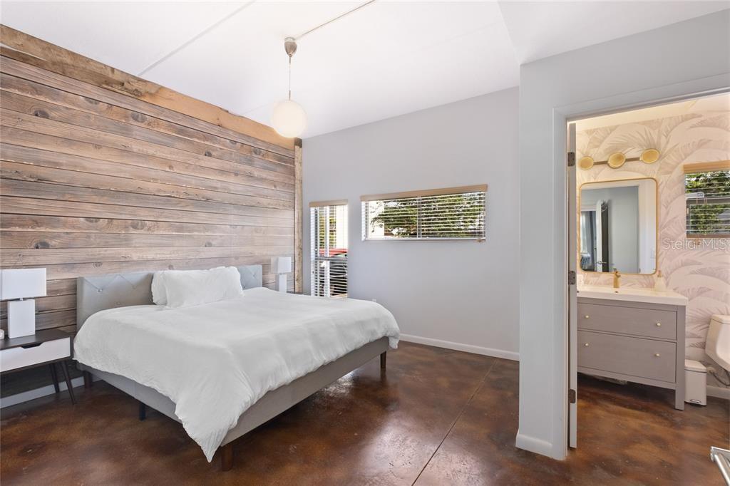 Image 23 of 35 For 1914 4th Avenue 6