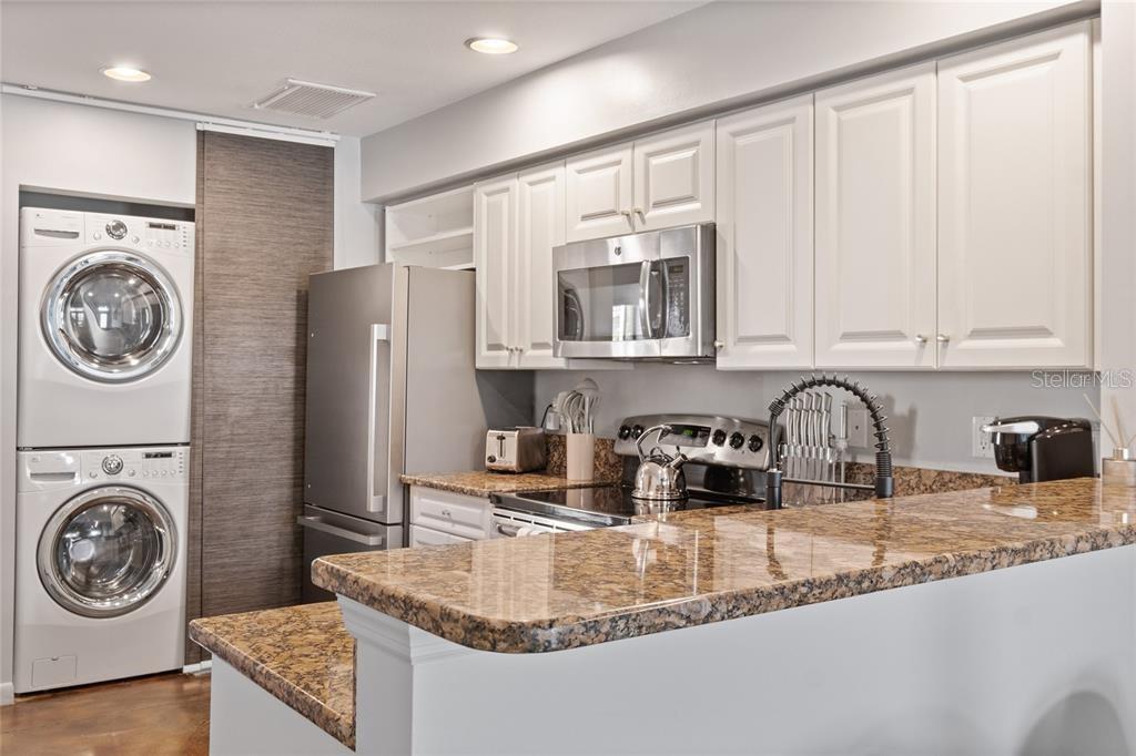 Image 6 of 35 For 1914 4th Avenue 6