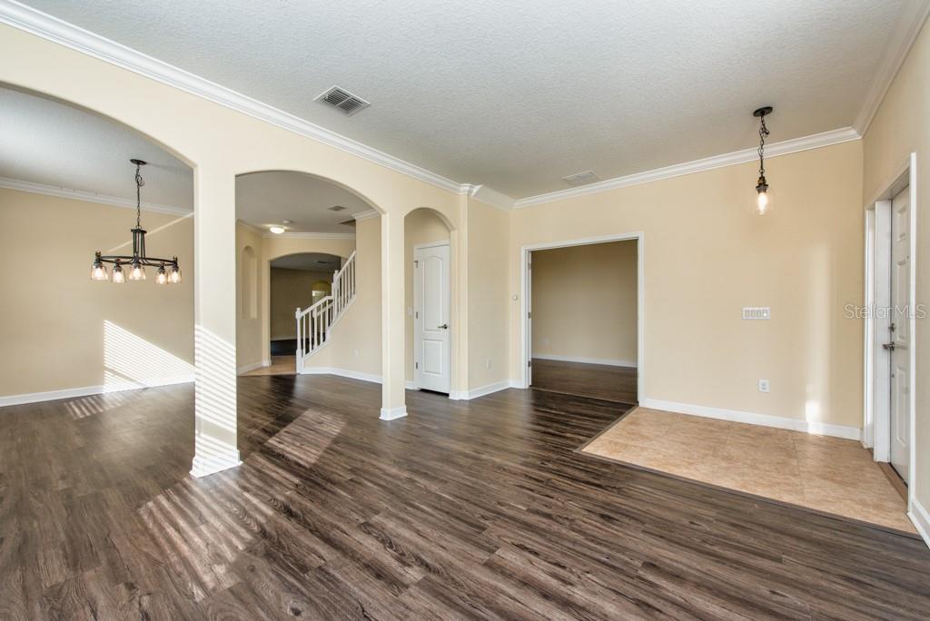 Image 3 of 53 For 2409 Allegheny Valley Street