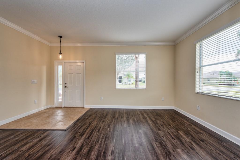 Image 4 of 53 For 2409 Allegheny Valley Street