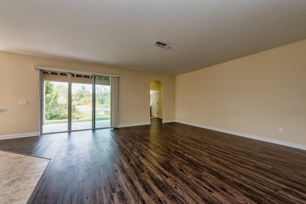 Image 7 of 53 For 2409 Allegheny Valley Street