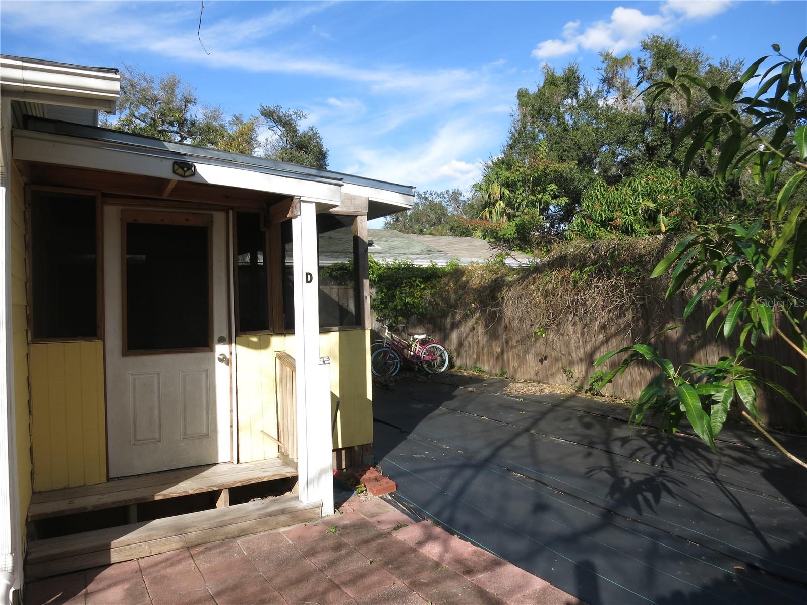 Image 18 of 21 For 8113 Rome Avenue