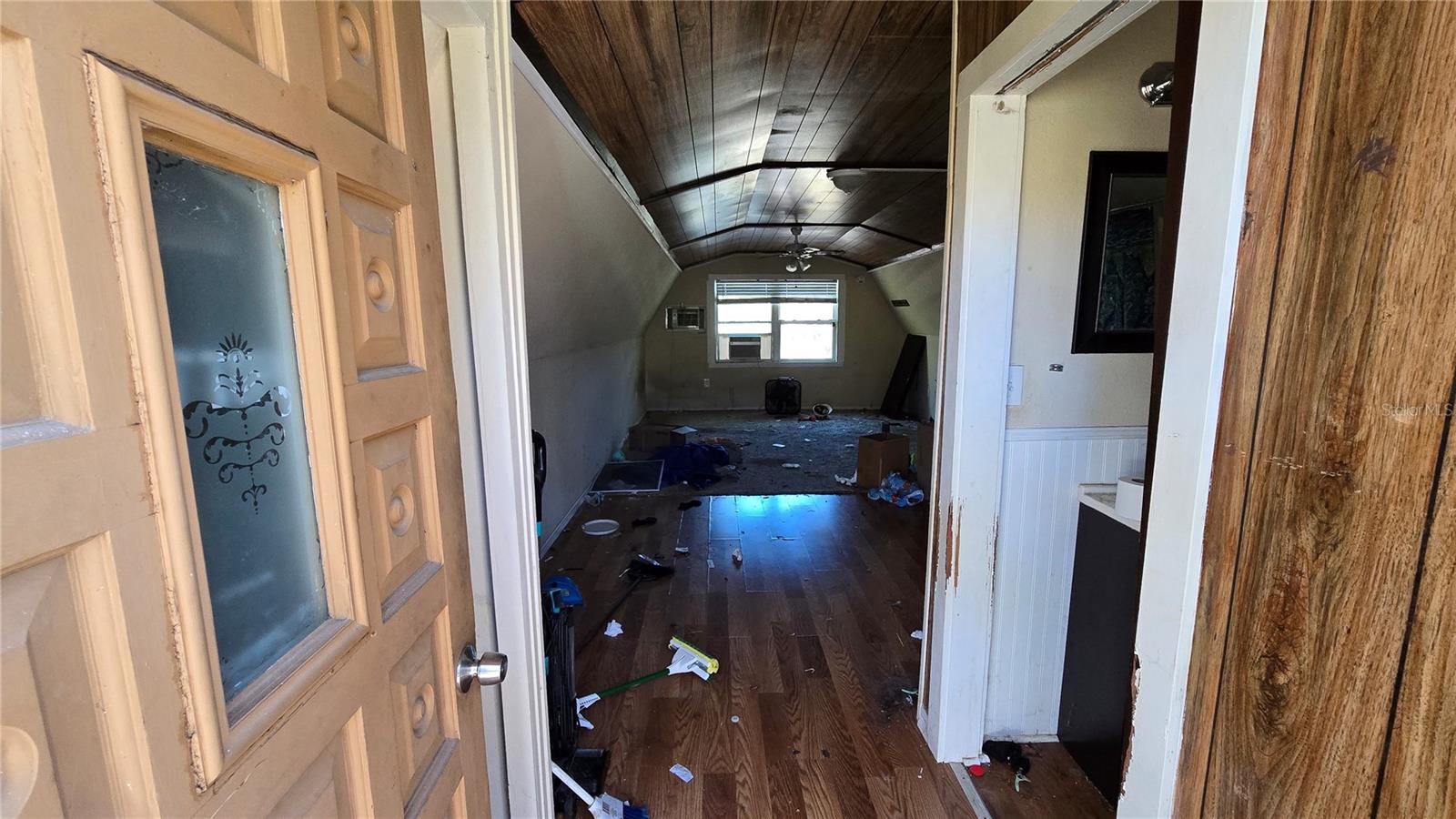 Image 21 of 25 For 15609 Becky Lane