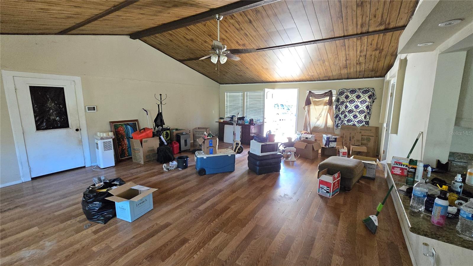 Image 6 of 25 For 15609 Becky Lane