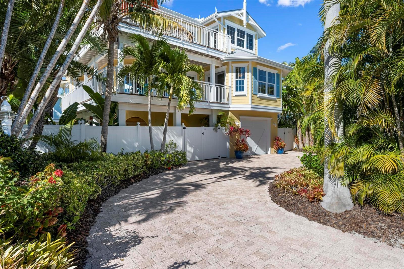 Image 4 of 100 For 106 79th Street