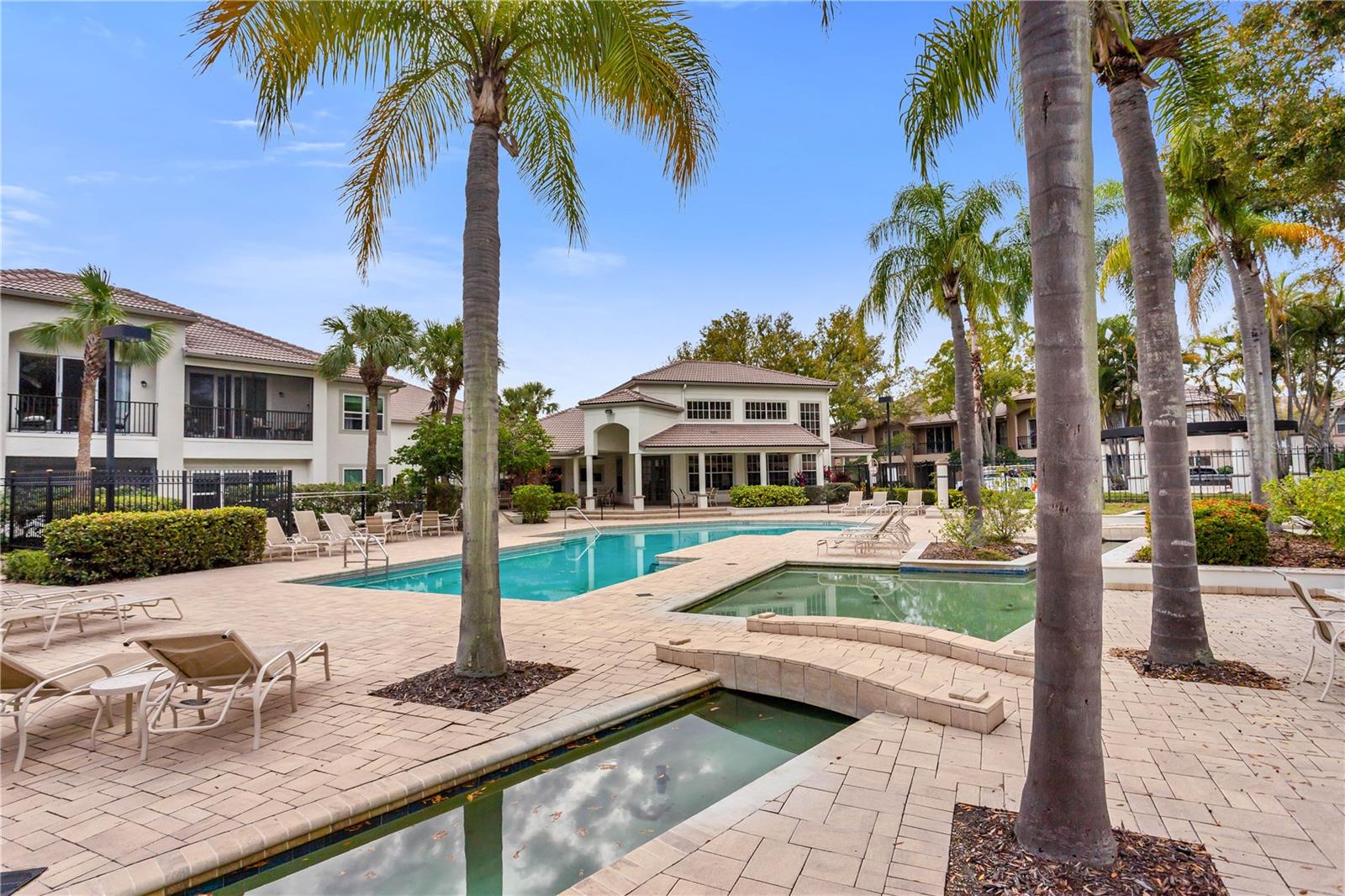 Image 36 of 37 For 601 Arbor Lake Lane 601