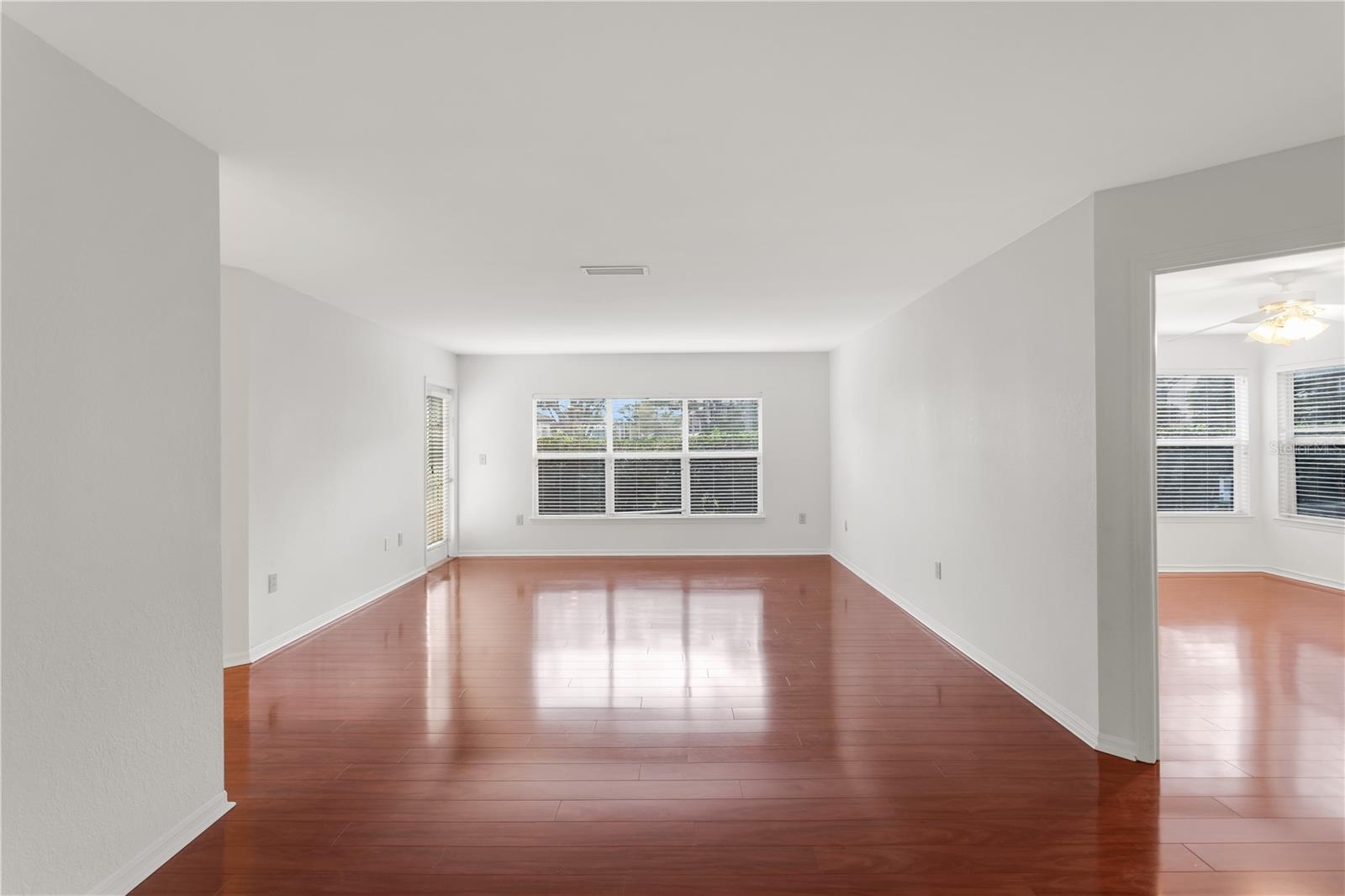 Image 8 of 37 For 601 Arbor Lake Lane 601