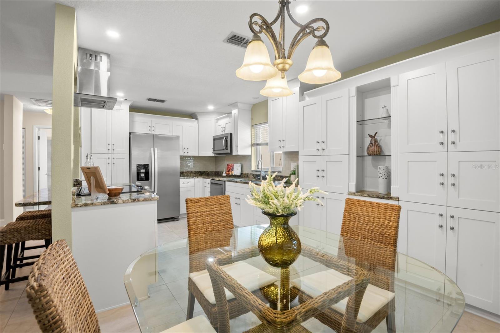 Image 19 of 76 For 1563 Wicklow Drive