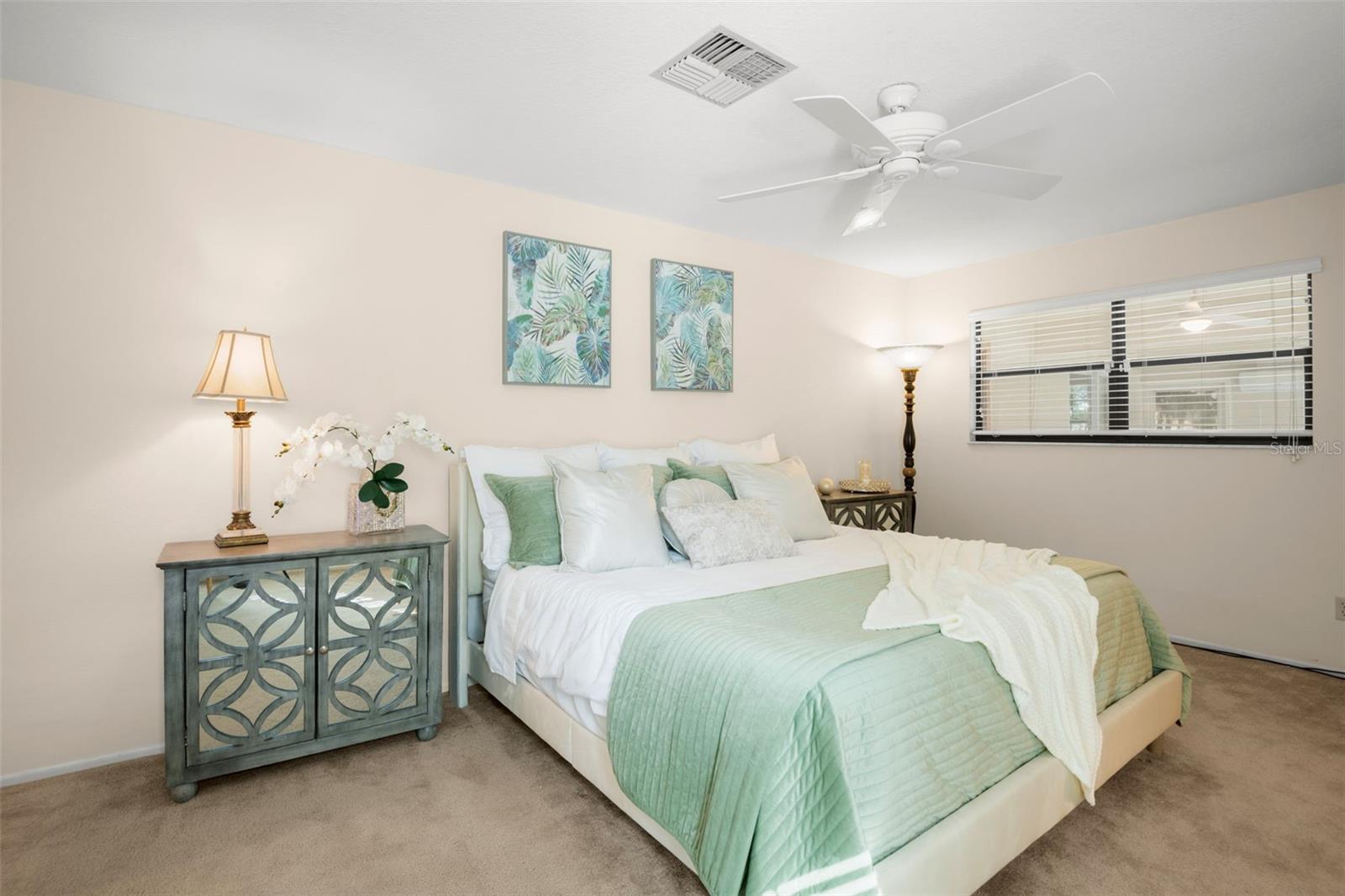 Image 28 of 76 For 1563 Wicklow Drive