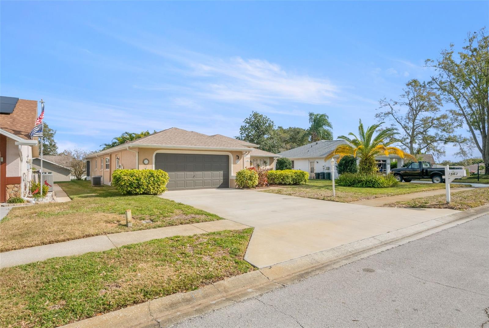 Image 4 of 76 For 1563 Wicklow Drive