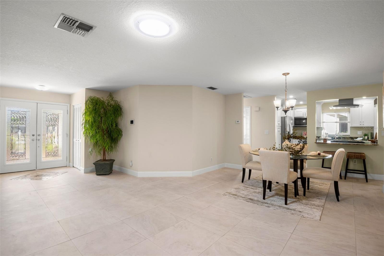 Image 8 of 76 For 1563 Wicklow Drive