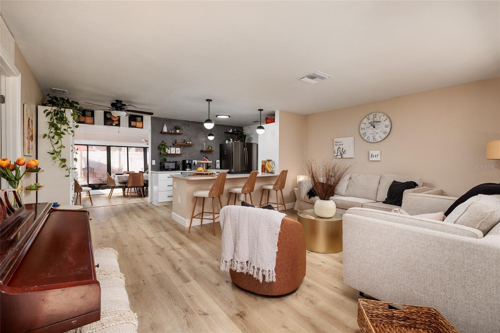 Image 12 of 39 For 7200 7th Street N