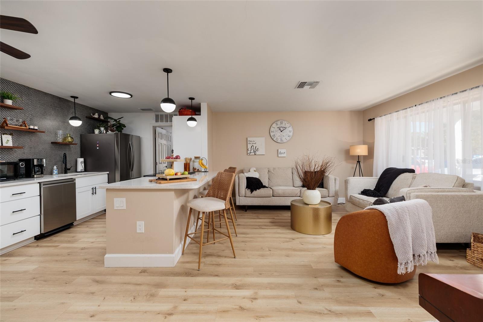 Image 14 of 39 For 7200 7th Street N