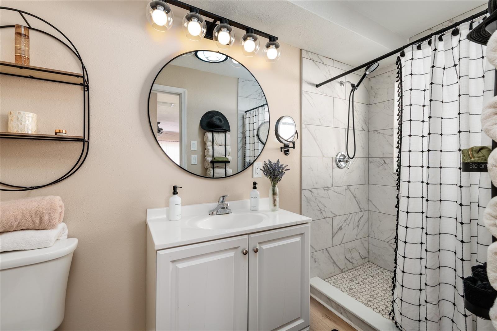 Image 18 of 39 For 7200 7th Street N