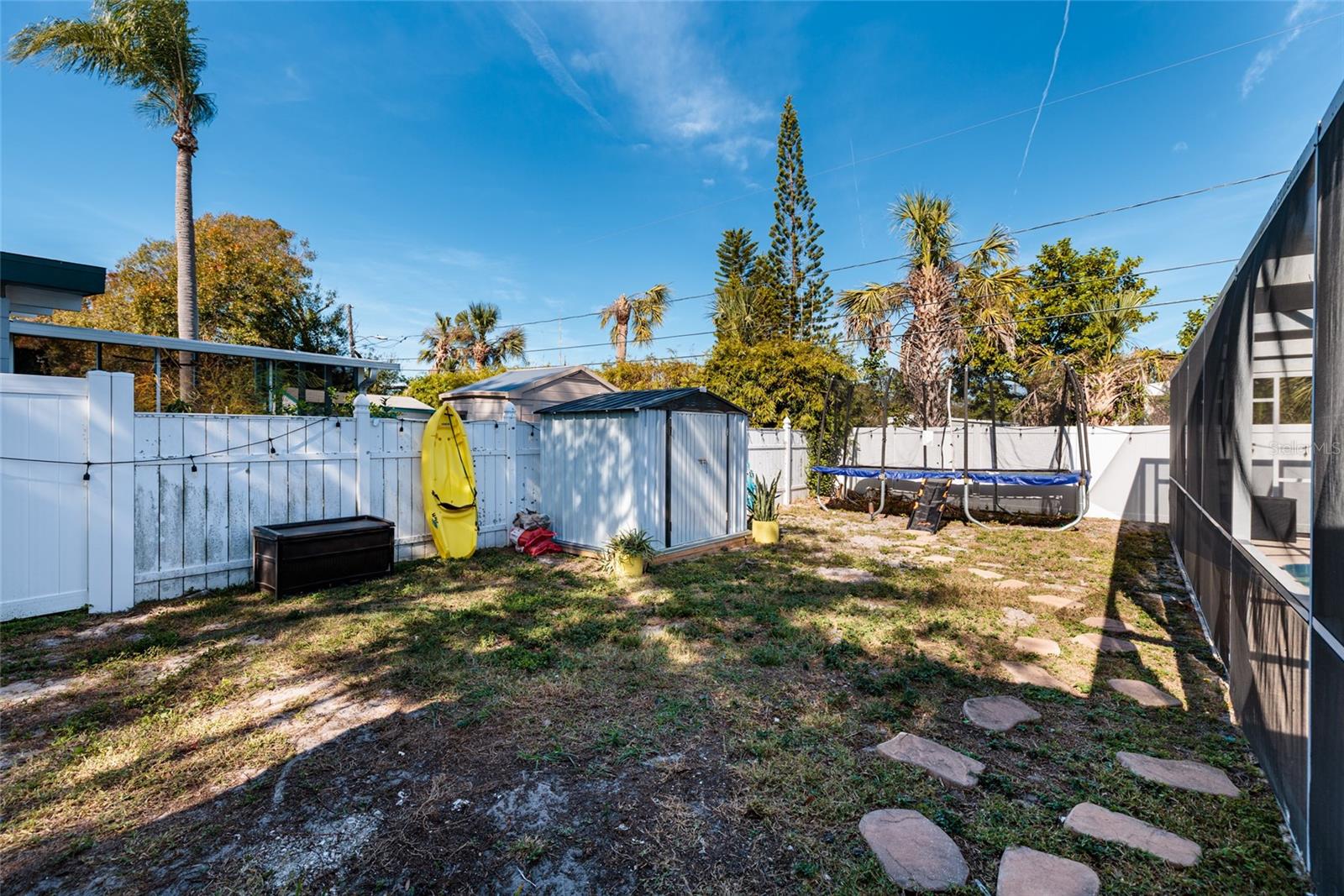 Image 33 of 39 For 7200 7th Street N