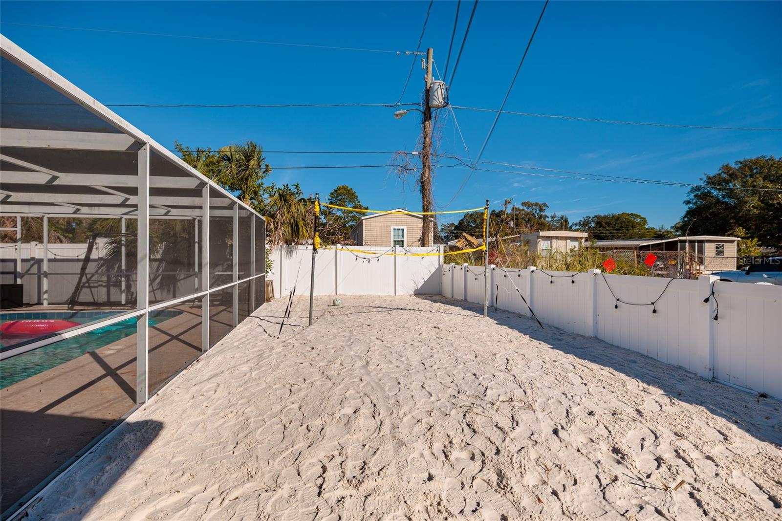 Image 4 of 39 For 7200 7th Street N