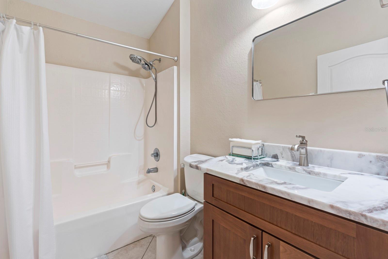 Image 17 of 63 For 6838 Shimmering Drive