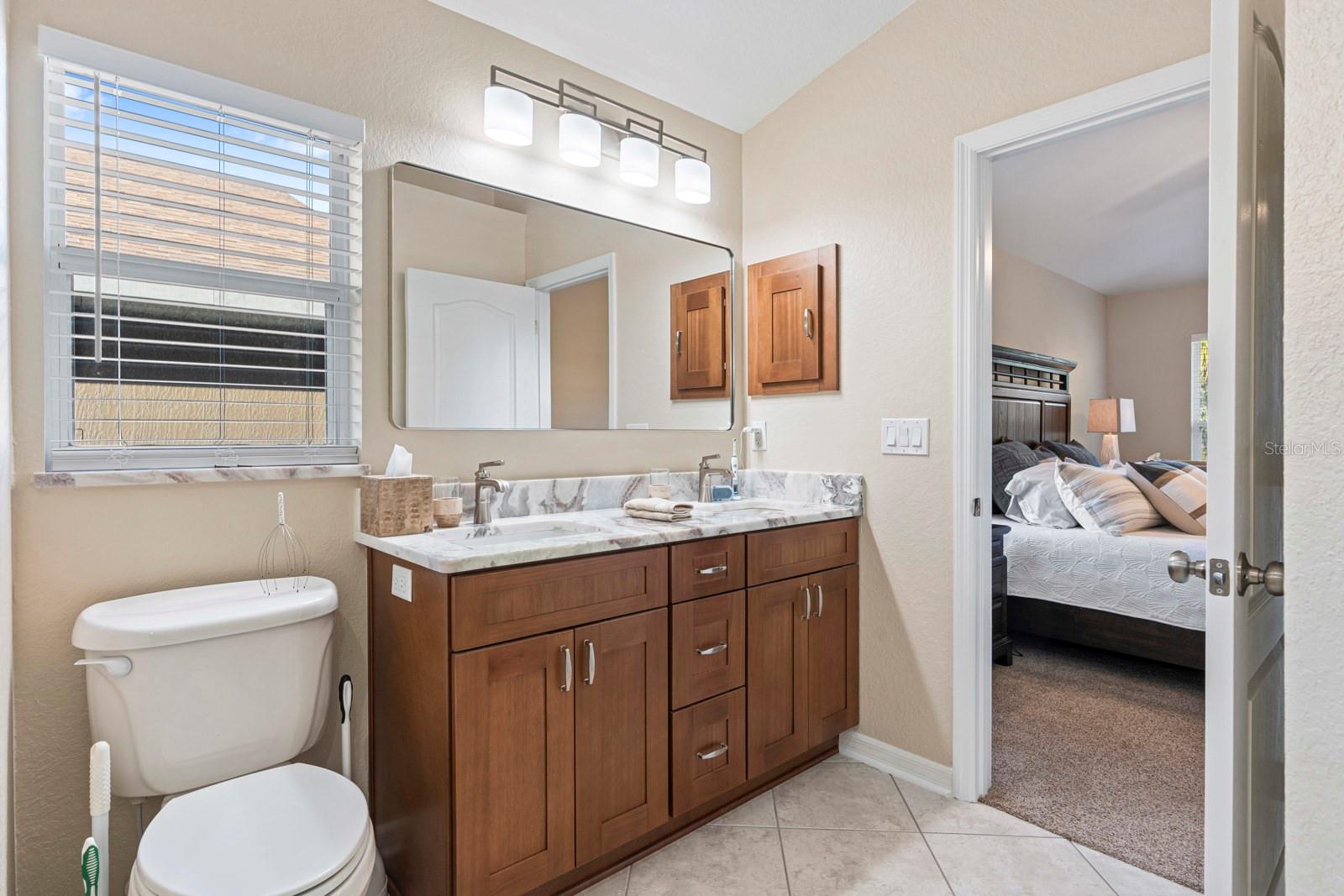 Image 24 of 63 For 6838 Shimmering Drive