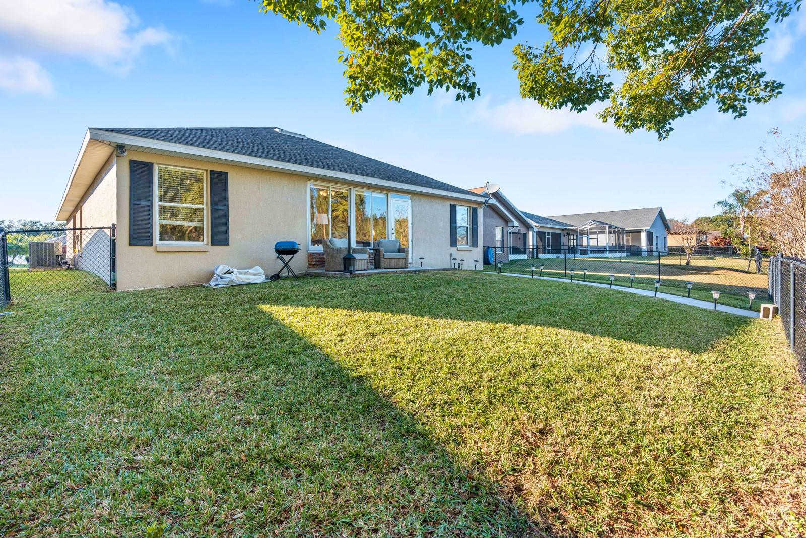 Image 30 of 63 For 6838 Shimmering Drive