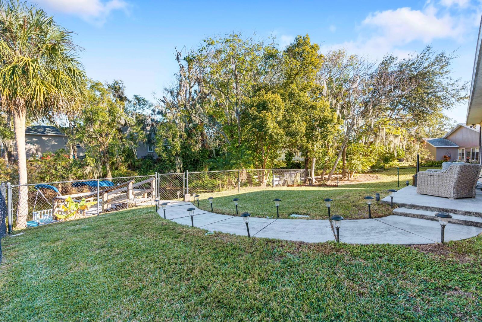 Image 31 of 63 For 6838 Shimmering Drive