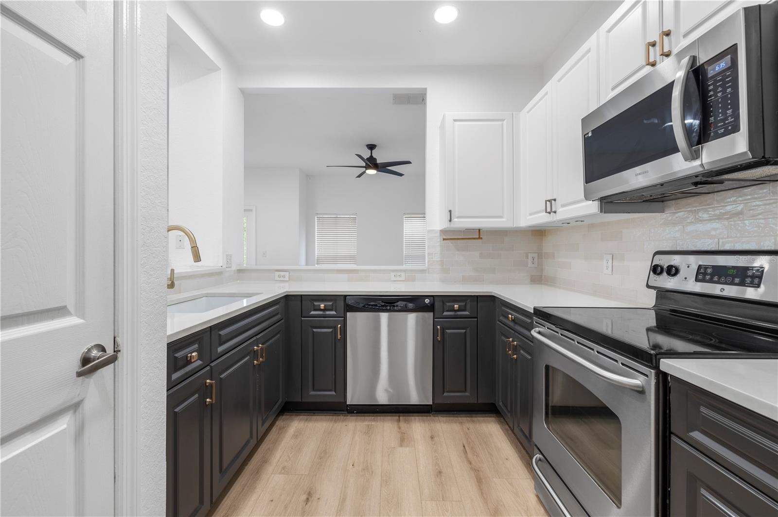 Image 13 of 56 For 7820 Bally Money Road