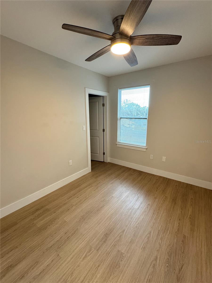 Image 18 of 20 For 1516 1-2 59th Street N