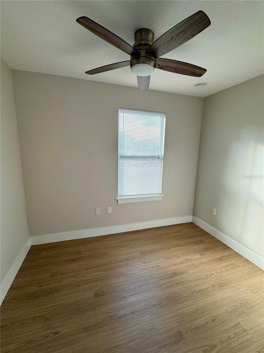 Image 19 of 20 For 1516 1-2 59th Street N