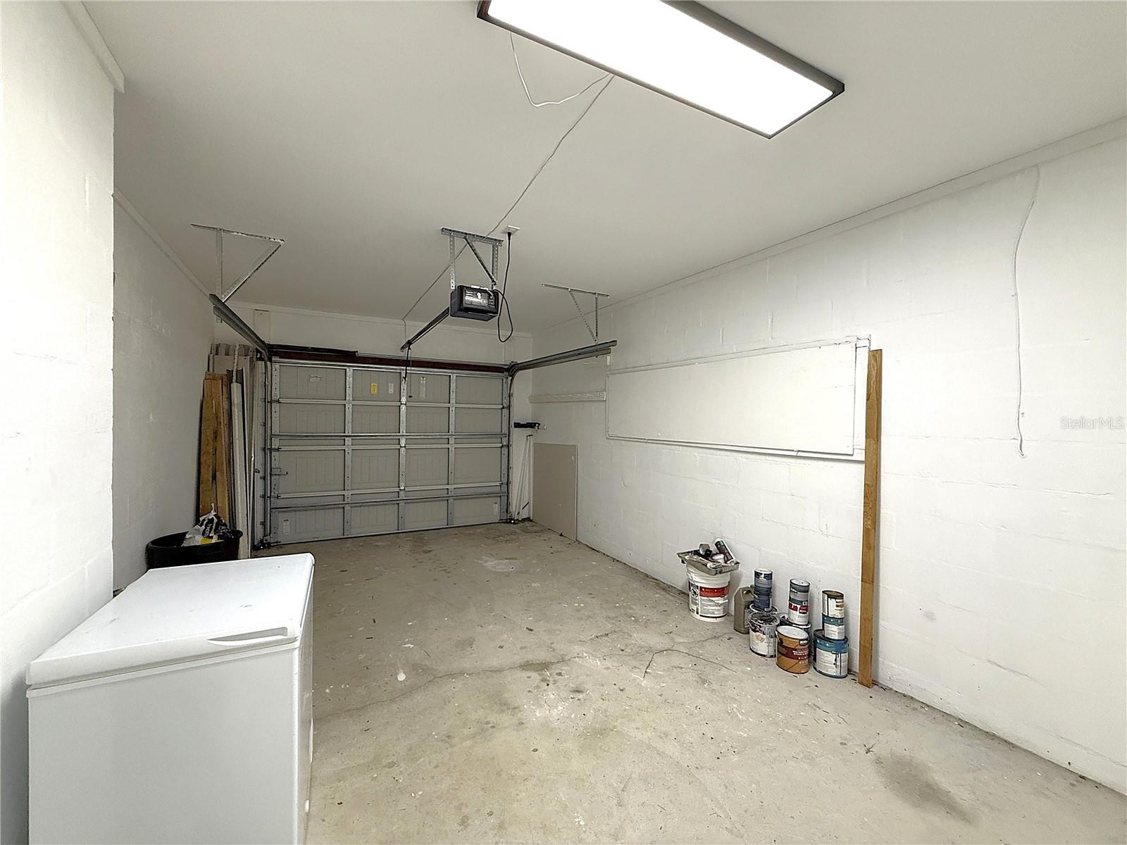 Image 37 of 40 For 105 Aurora Avenue