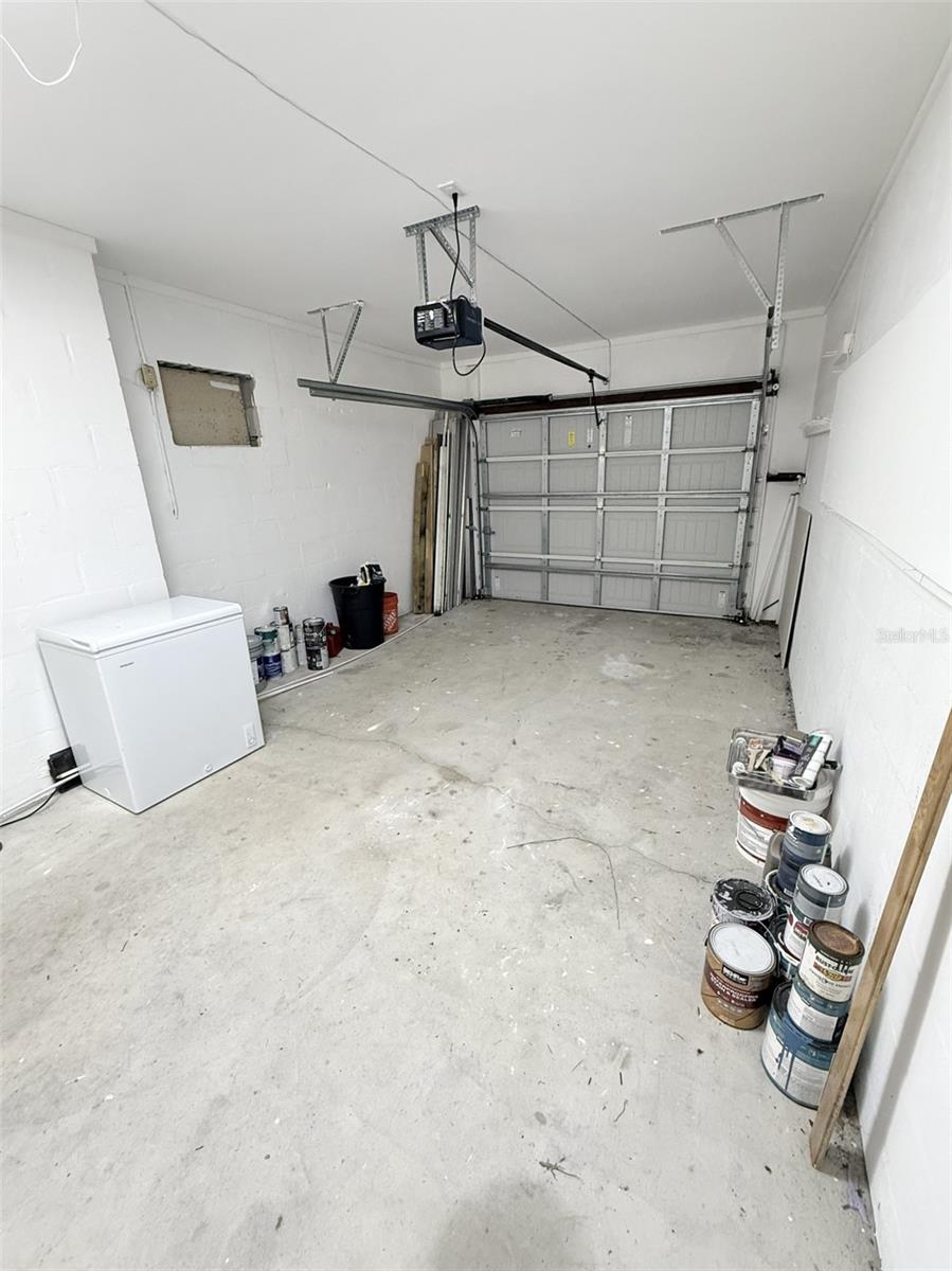 Image 38 of 40 For 105 Aurora Avenue