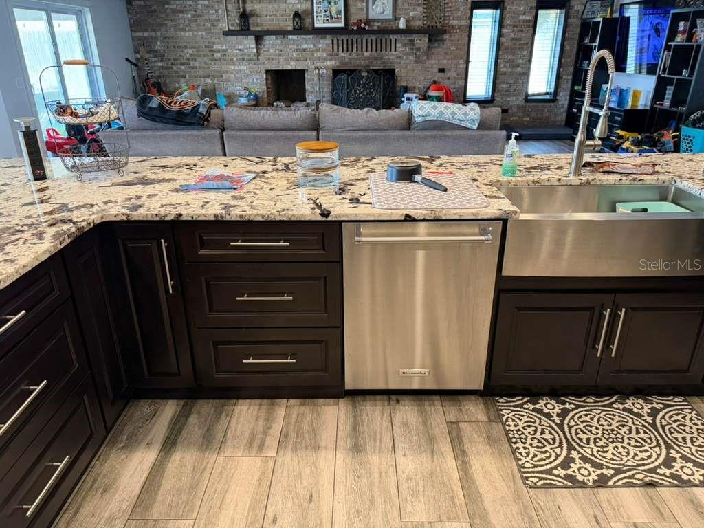 Image 18 of 35 For 1415 Wildridge Road