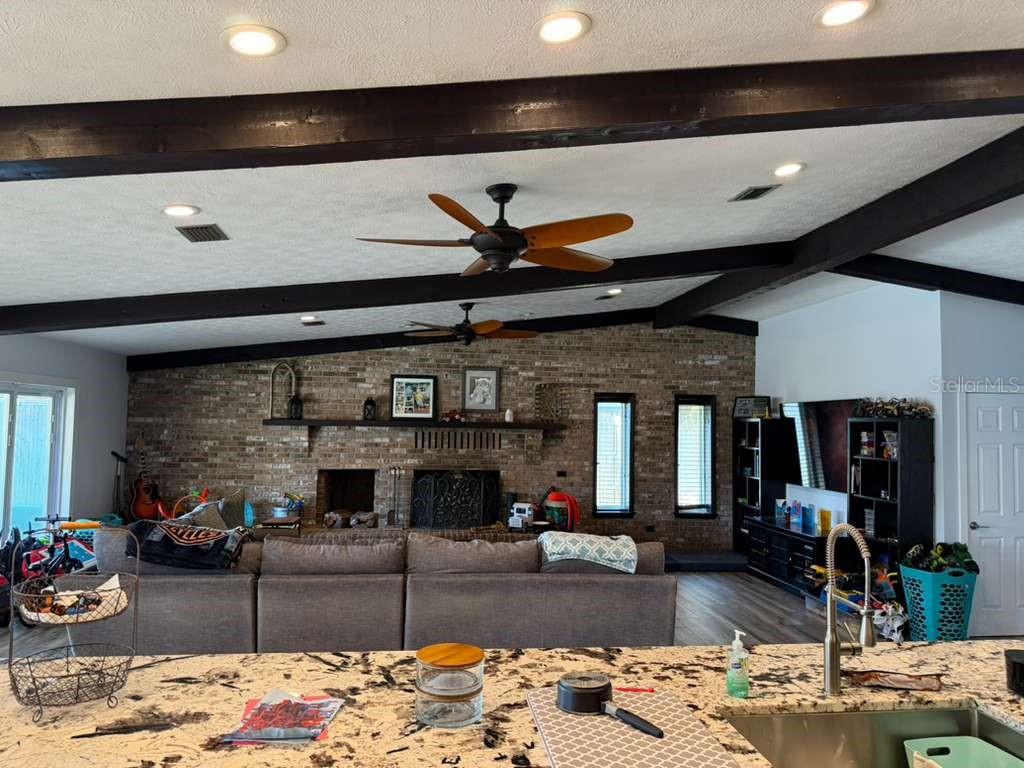 Image 21 of 35 For 1415 Wildridge Road