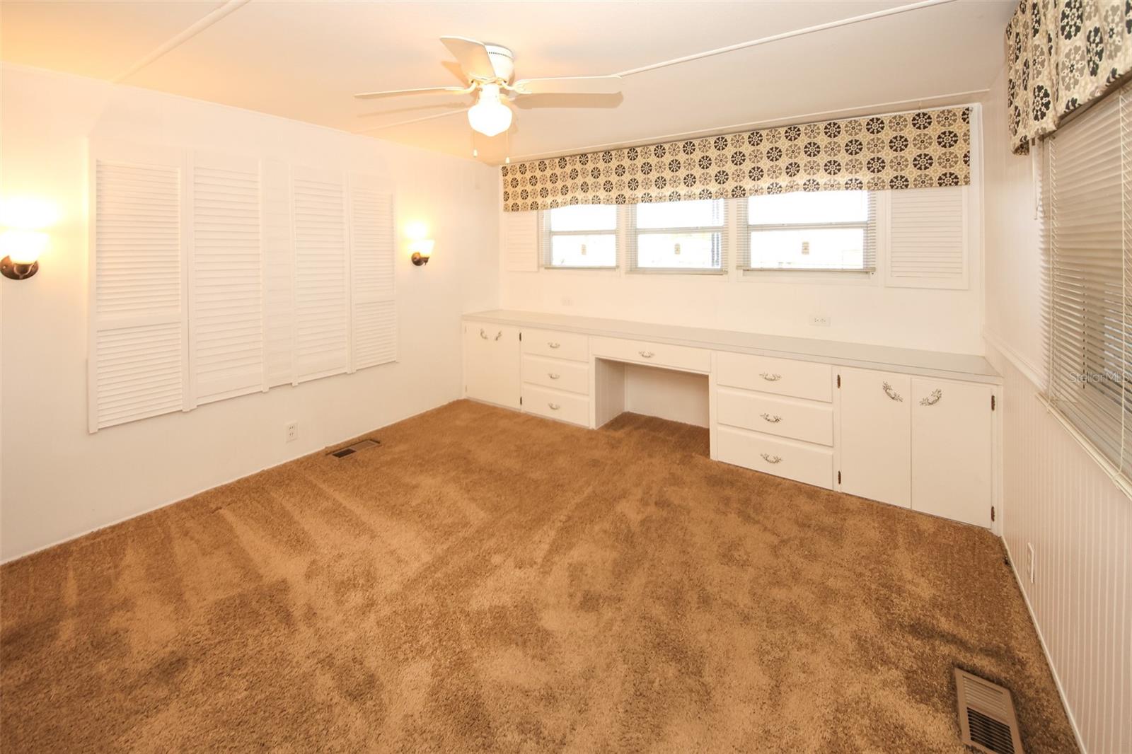 Image 13 of 33 For 2125 Kepner Drive