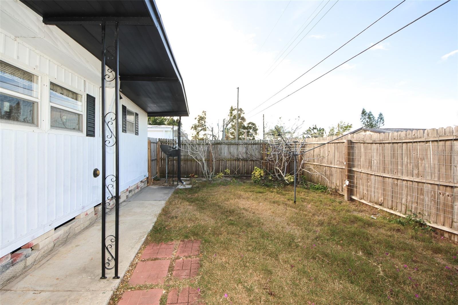 Image 25 of 33 For 2125 Kepner Drive