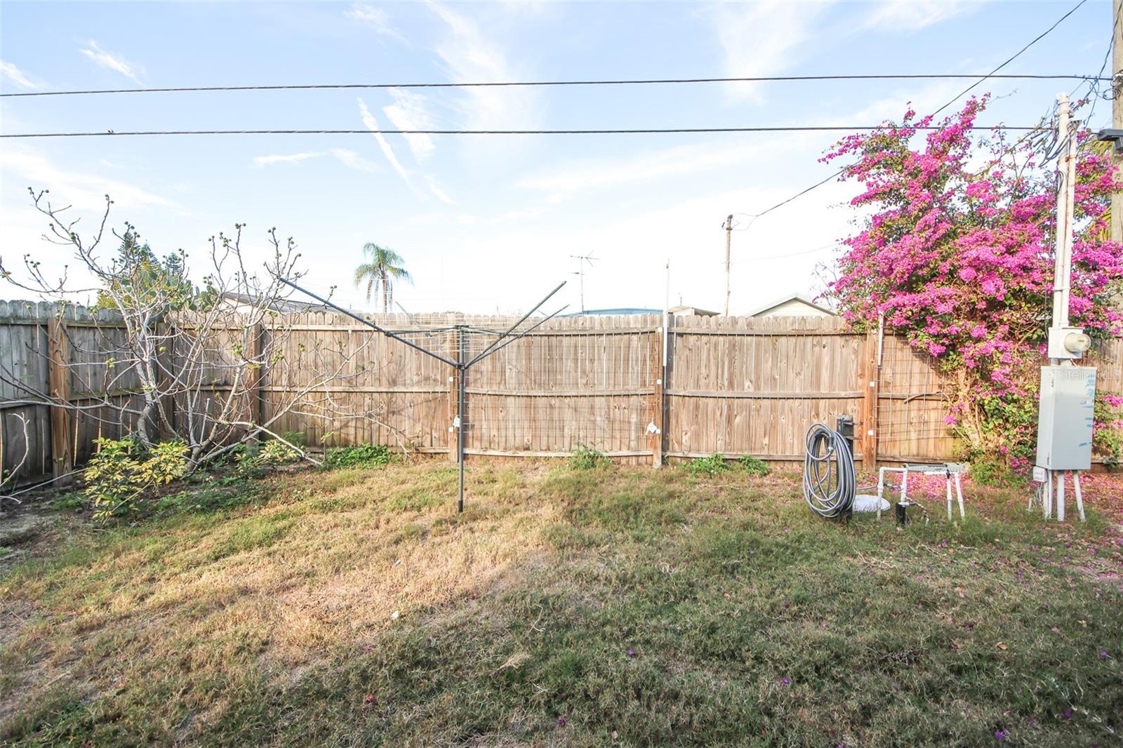 Image 28 of 33 For 2125 Kepner Drive