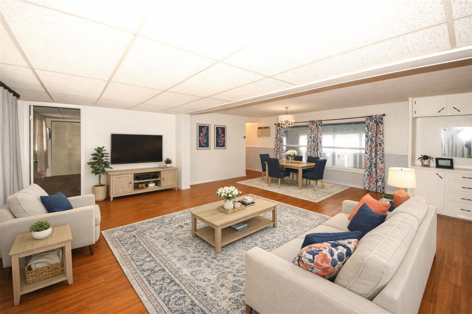 Image 4 of 33 For 2125 Kepner Drive