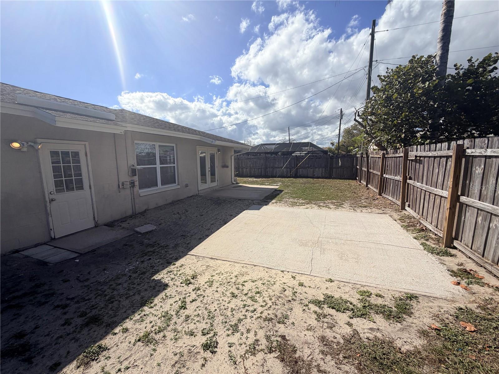 Image 33 of 39 For 3900 Lejune Avenue