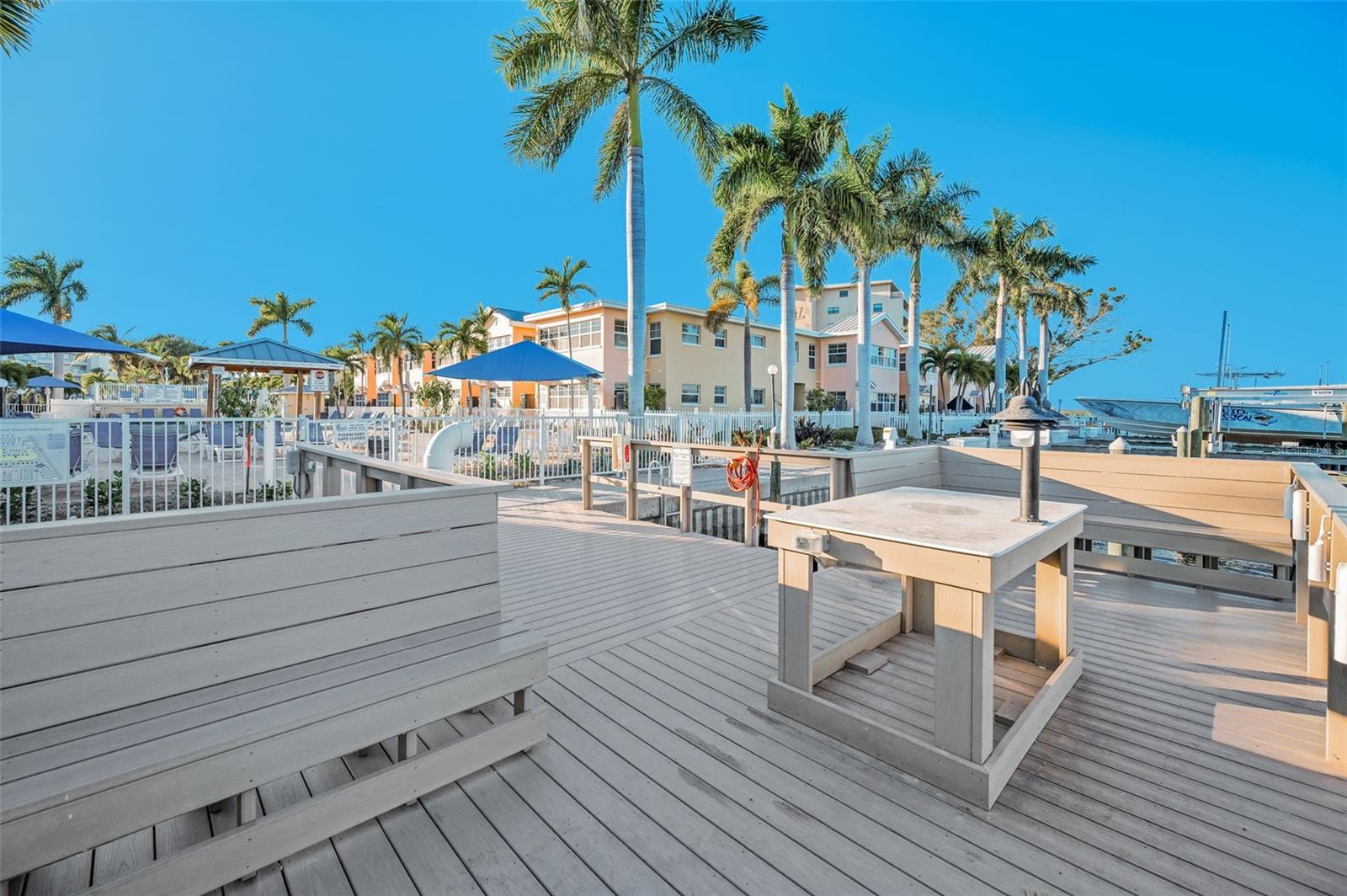 Image 46 of 56 For 19417 Gulf Boulevard F207