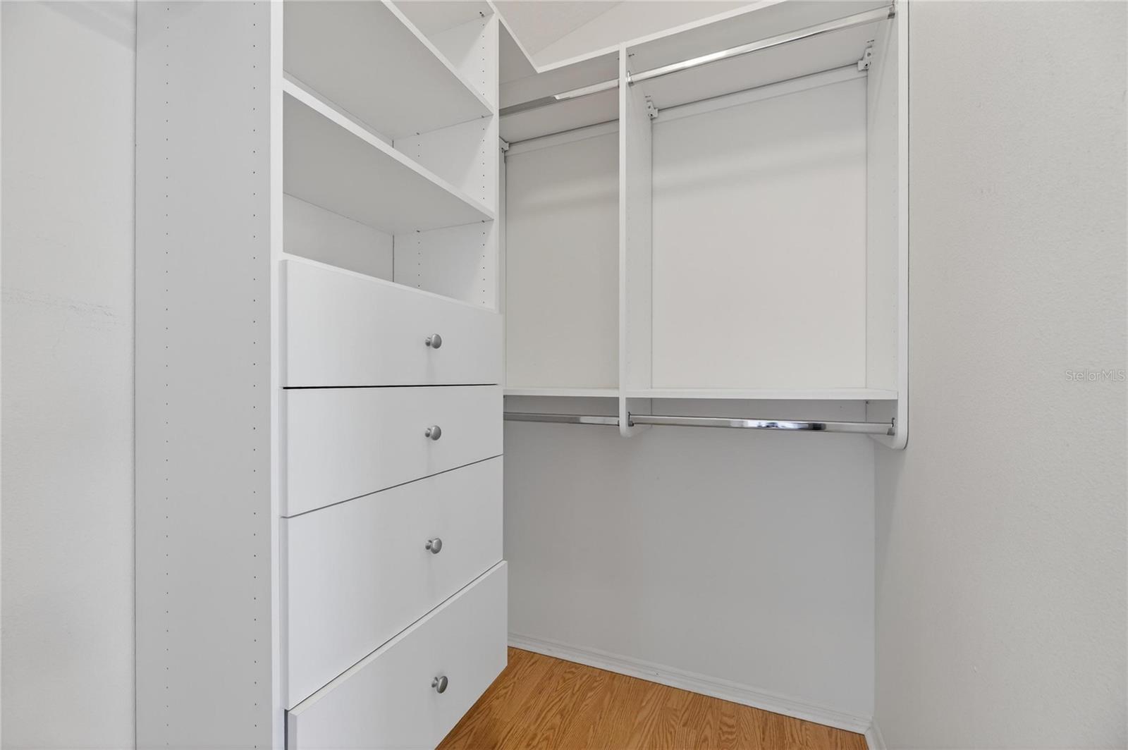 Image 29 of 74 For 10114 Kingshyre Way