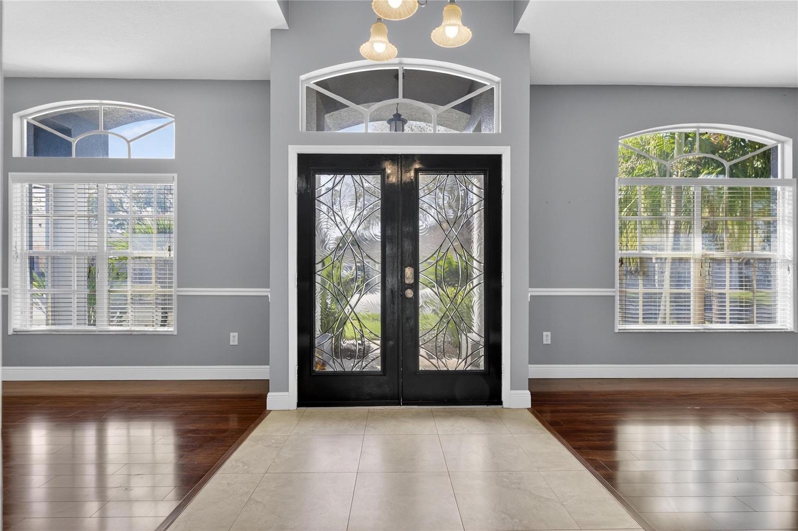 Image 4 of 74 For 10114 Kingshyre Way