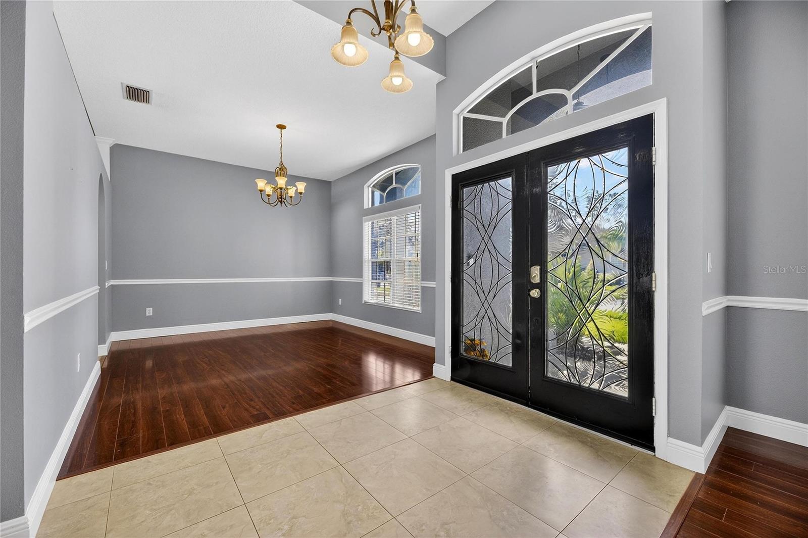 Image 5 of 74 For 10114 Kingshyre Way