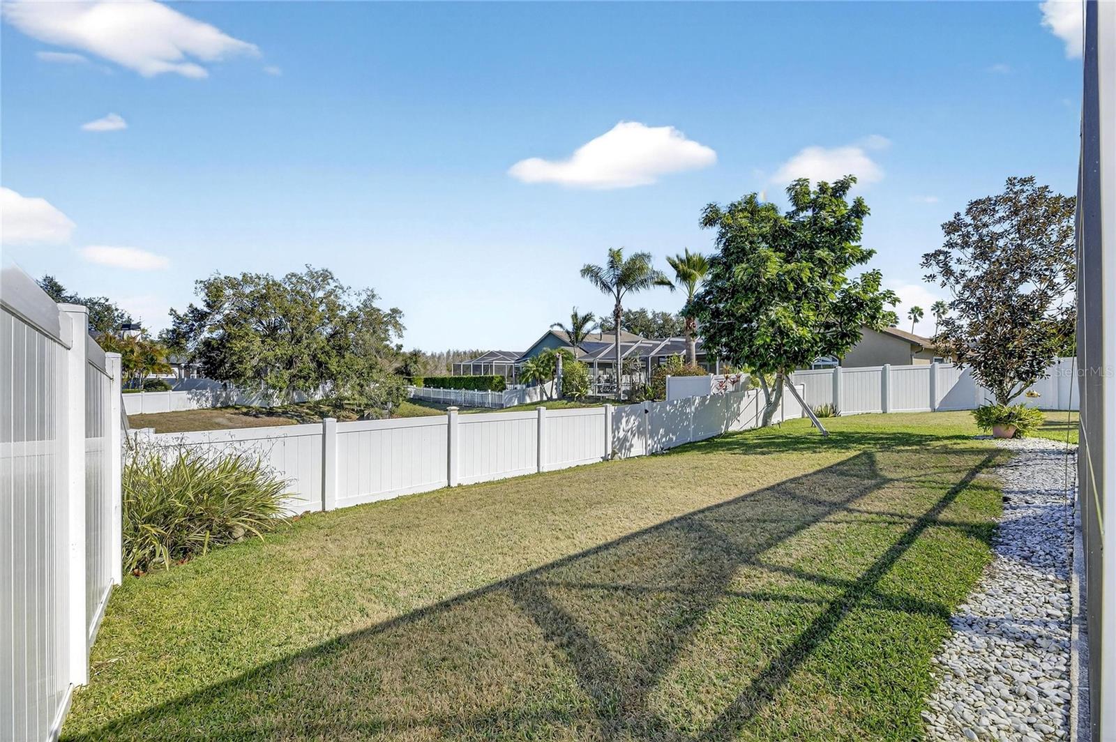 Image 56 of 74 For 10114 Kingshyre Way