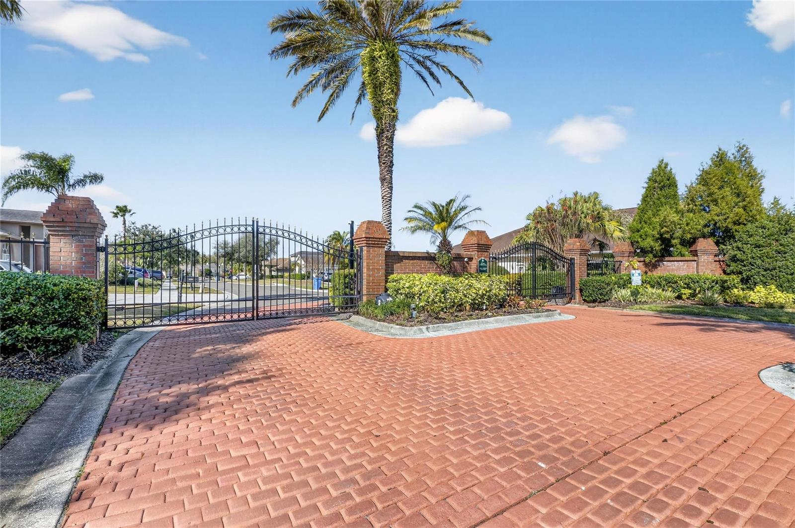 Image 59 of 74 For 10114 Kingshyre Way