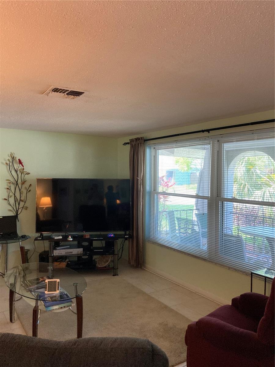 Image 27 of 34 For 7628 Valley Court