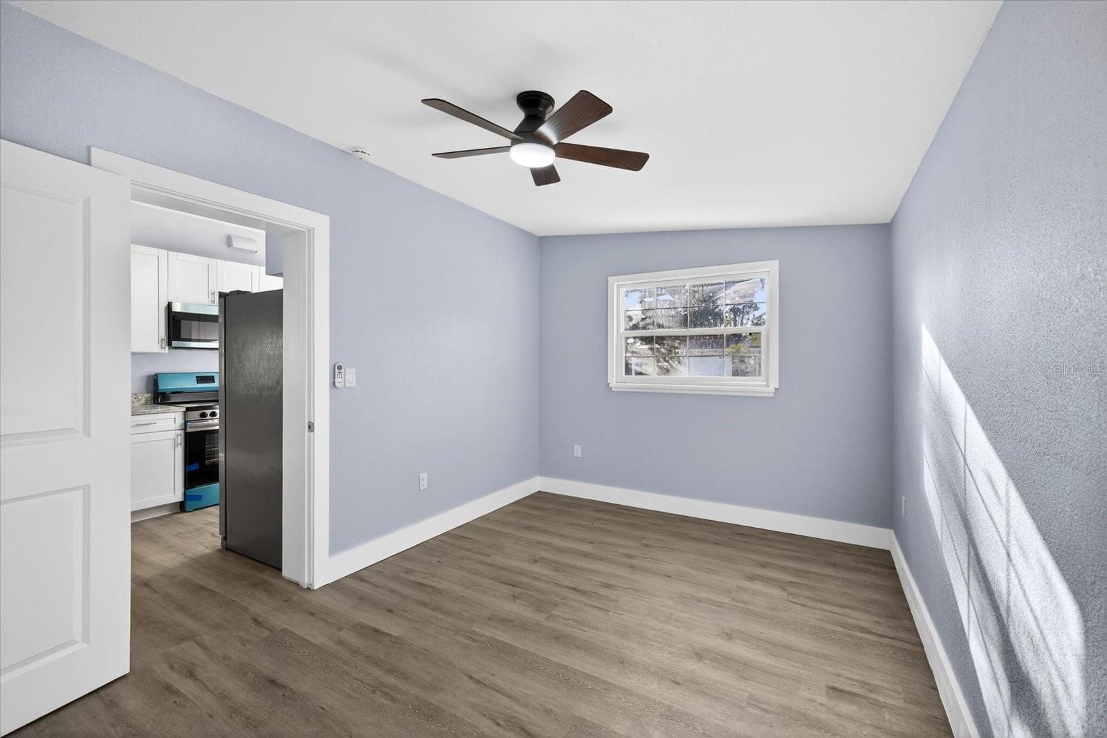 Image 10 of 30 For 9015 Bay Street Ne